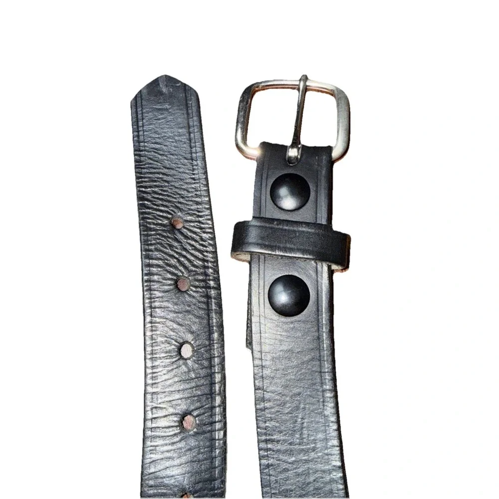 Mens Black Boston Leather Belt Sz‎ 42 Silver buckle USPS approved PE2-2669
